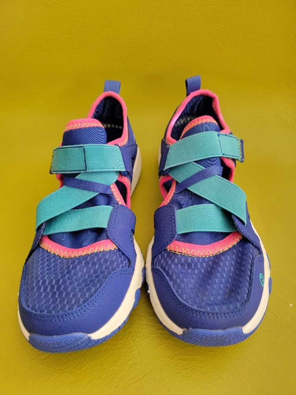 Merrell KIs Hydro Free Roam water sneakers US4